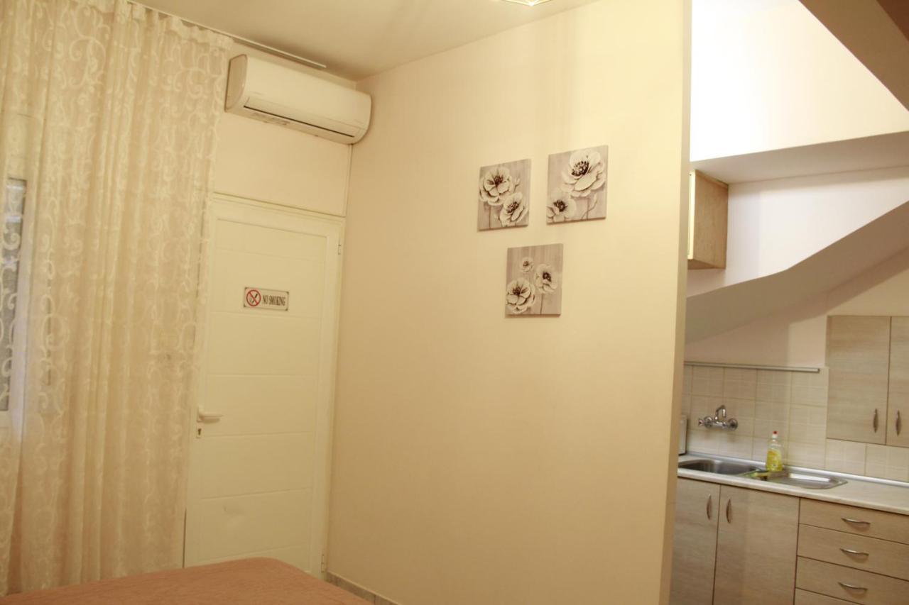 Apartment Eirina Atenas Exterior foto